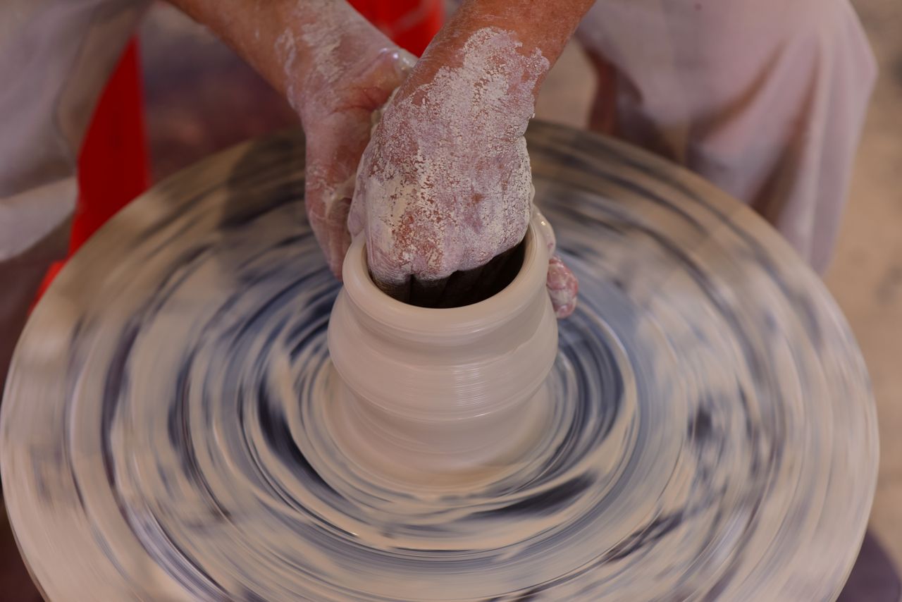 Ceramics for Beginners: Throw Your First Bowl
